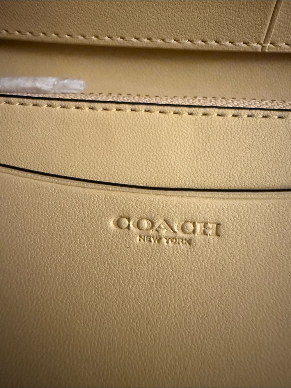 Essential Slim Card Case - Picture 8 of 8